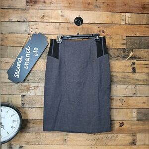 Worthington women's black & gray houndstooth straight line skirt size 8